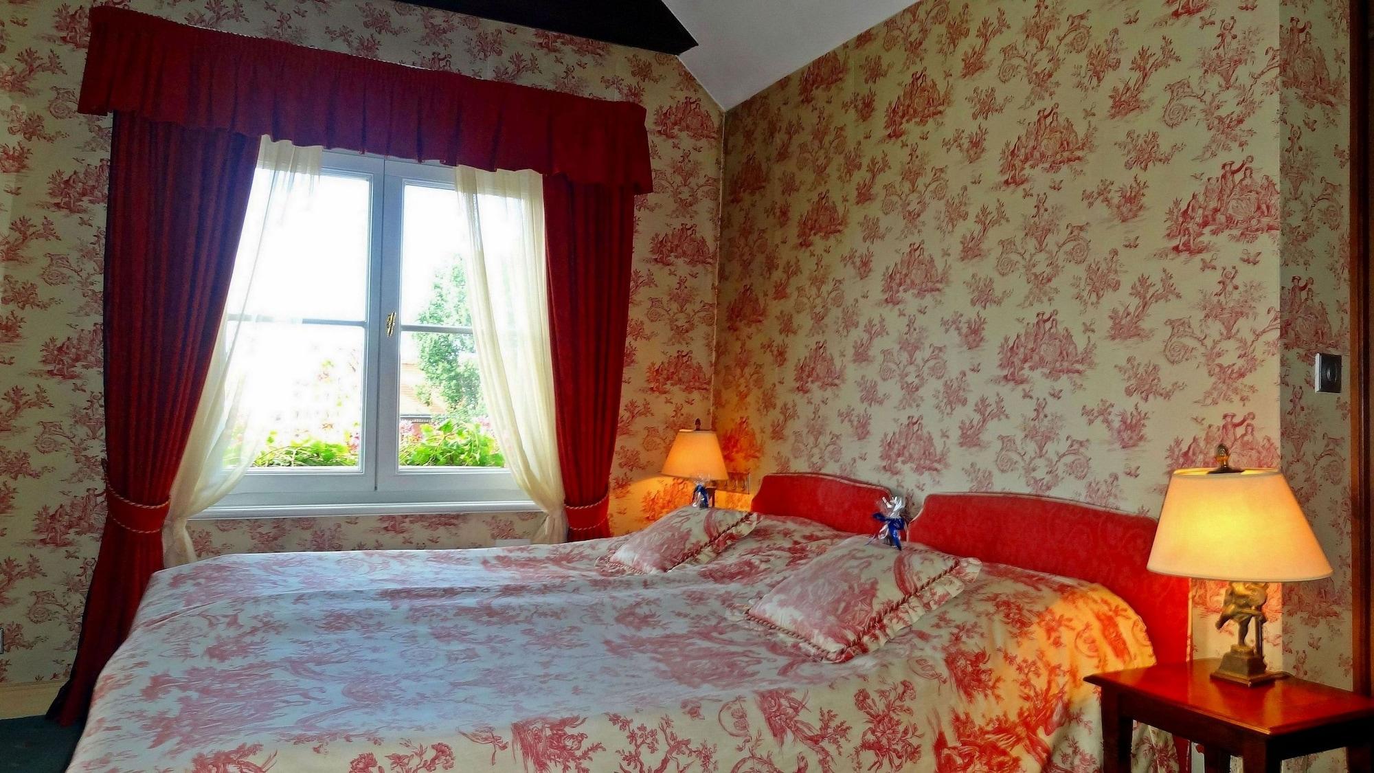 Hotell Podewils Old Town 5*